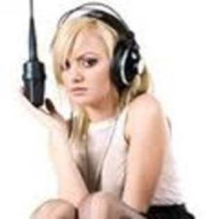 imagesCAI94C7Q - alexandra stan