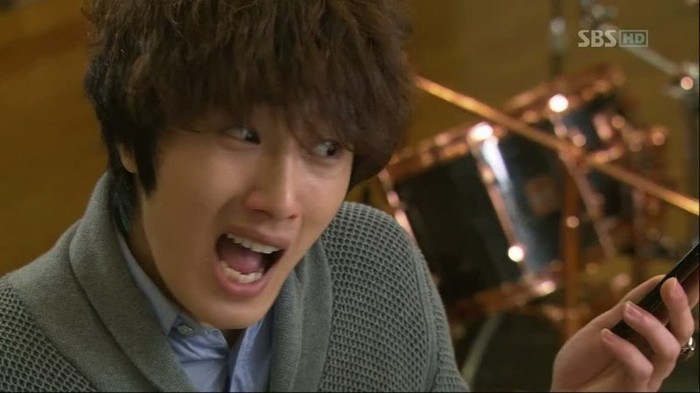 64 - Song Yi Soo