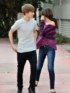 imagesCABJ29U3 - justin si selena