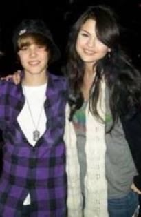 imagesCADEWAPO - justin si selena