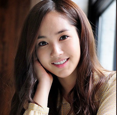 29 - Park Min Young