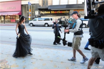 normal_076 - 12 02 2011 Filming Her new Music Video Graffiti in downtown Los Angeles