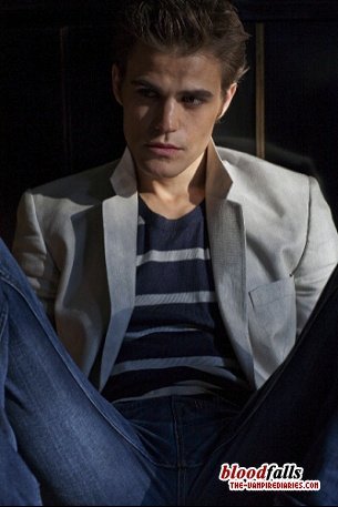 180717_10150106950403656_341371308655_6242448_6214862_n - Paul Wesley