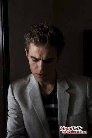 183415_10150106950343656_341371308655_6242446_1507519_n - Paul Wesley