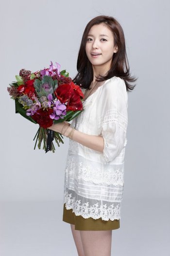 Han Hyo Joo (7) - Premiul I