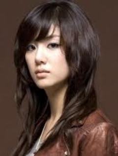 Seo Ji Hye (7) - Premiul II
