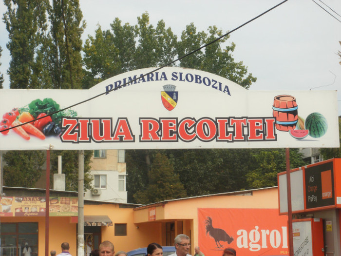 Poarta zilei recolei este deschisa