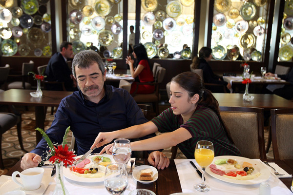 Ask-i-Memnu-ask-i-memnu-25534988-600-400