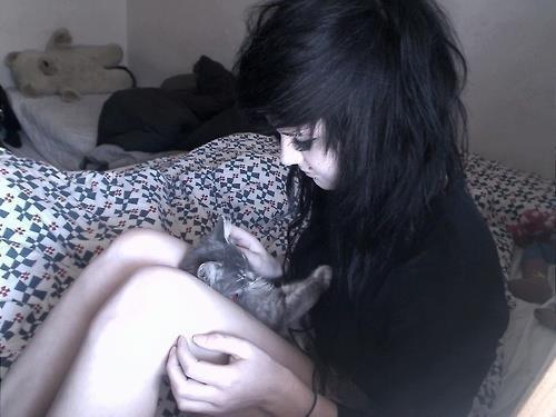 emo pisiii