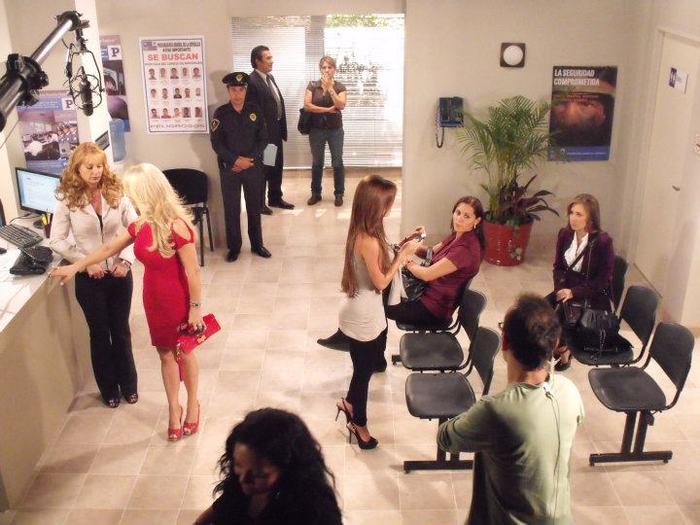 302066_239453389436121_161378453910282_601353_738126071_n