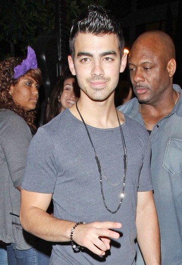 Joe+Jonas+Joe+Jonas+Leaving+House+Blues+West+dx-mjyLu0HWl - Joe Jonas Leaving House Of Blues In West Hollwyood