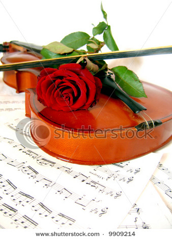 stock-photo-violin-with-bow-and-red-rose-on-music-sheet-9909214 - Ceva special