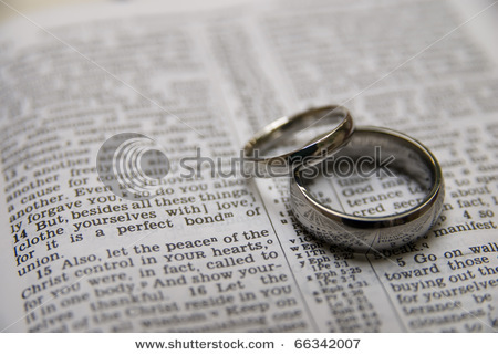 stock-photo-wedding-rings-66342007