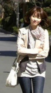 han hyo joo 3