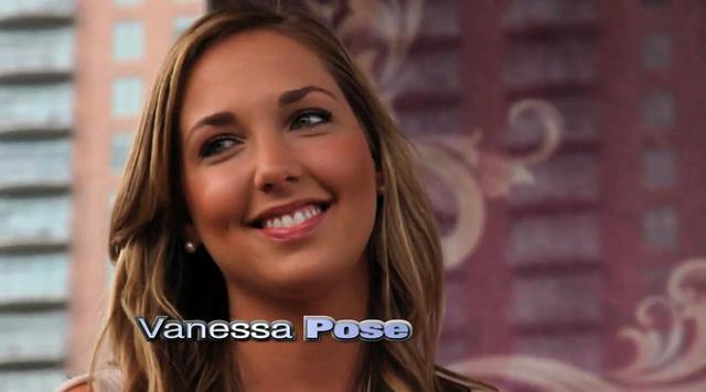 Vanessa - Vanessa Pose