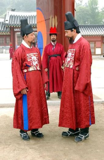 damo-actori-din-lsan