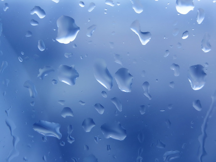 rain-drops-wallpaper - ploaia