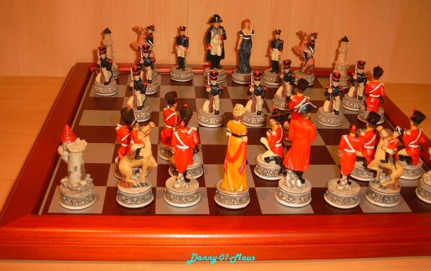 Set de sah Napoleon cu piese hand-made _ 515 lei,.