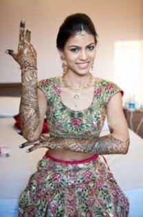 images (25) - Henna