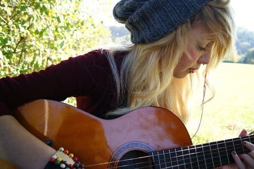 tumblr_lsp9tv7npE1r1nby9o1_500_large