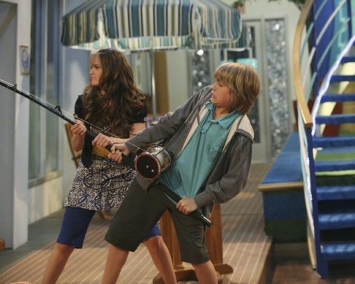 normal_004 - The Suite Life on Deck 2008-2010 - Season 1 - Episode 8 - Sea - Monster - Mash