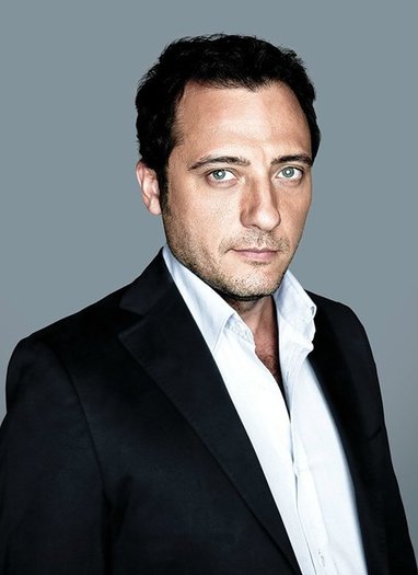 263413_252390674778075_235988693084940_1233731_1852152_n