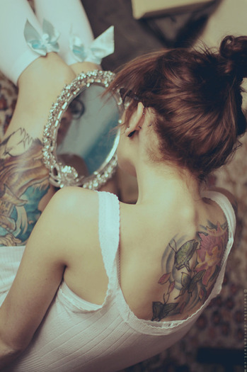 her_mirror_by_basistka-d35el3x
