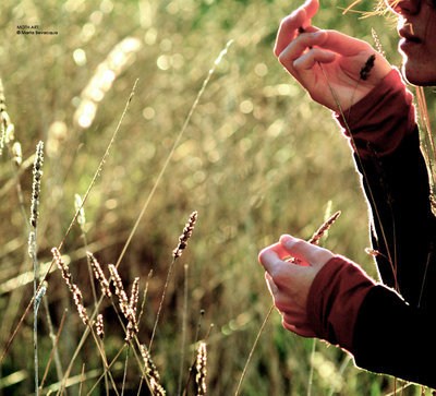 light_smell__by_m0thyyku - Poze