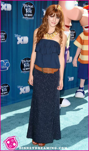 Bella-Thorne-Phineas-And-Ferb-Movie-Premiere