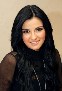 d - Maite Perroni