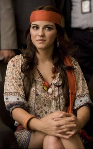 resize (19) - Maite Perroni