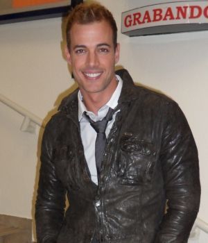 william-levy-el-triunfo-de-amor-300x350 - Maximiliano Sandoval