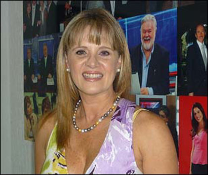 20110526_17_16_ErikaBuenfil_GF - Erika Buenfil-Antonieta