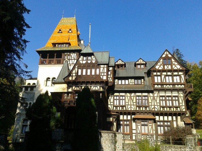 C360_2011-10-07 10-16-17 - sinaia 2011