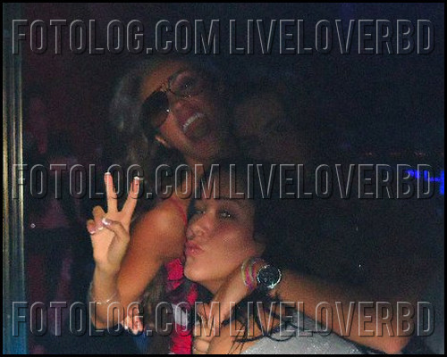 1294798388336_f - 00Any poze supeeerbe cu idolul meu