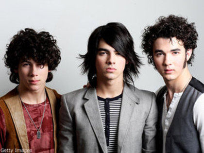 Jonas-Brothers (1) - jonas brothers