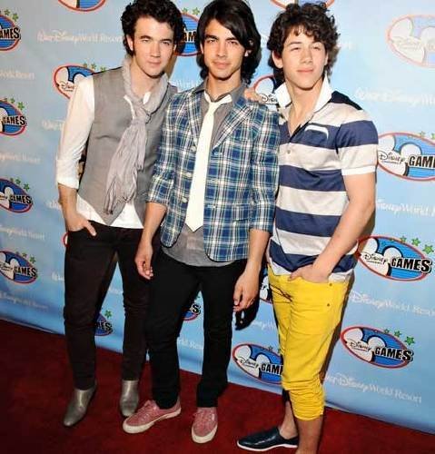 Jonas-Brothers (2)