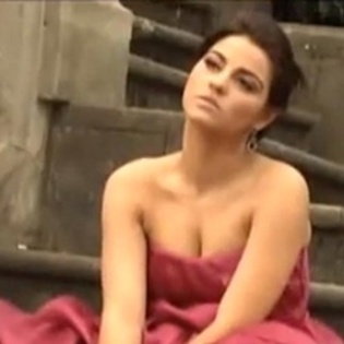 24~5 - 1-Maite 3