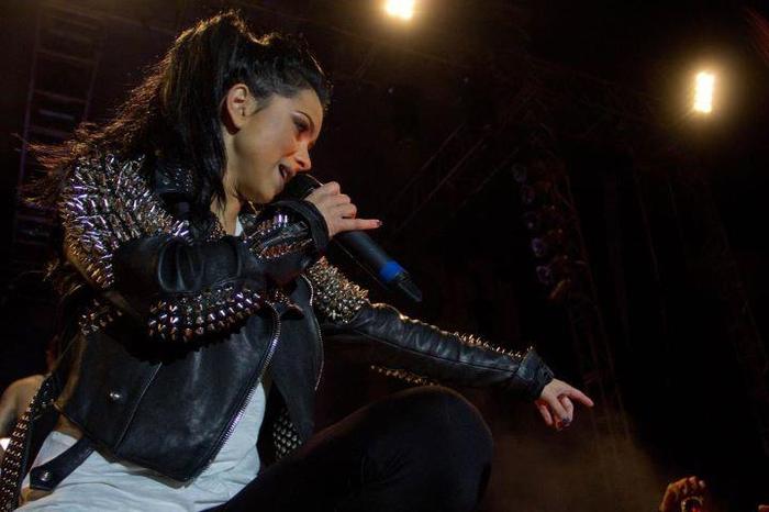  - Inna at Six Flags Tour in Mexic 7 10 2011