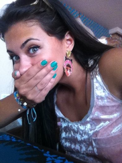 254087_156493597752805_100001764973901_337678_7616288_n - antonia iacobescu