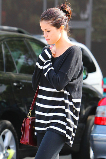 Selena Gomez Selena Gomez LA -MADniCdkTEl