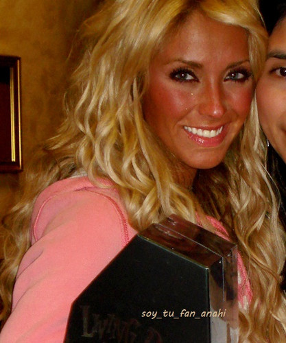 1314019358503_f - 00Any00