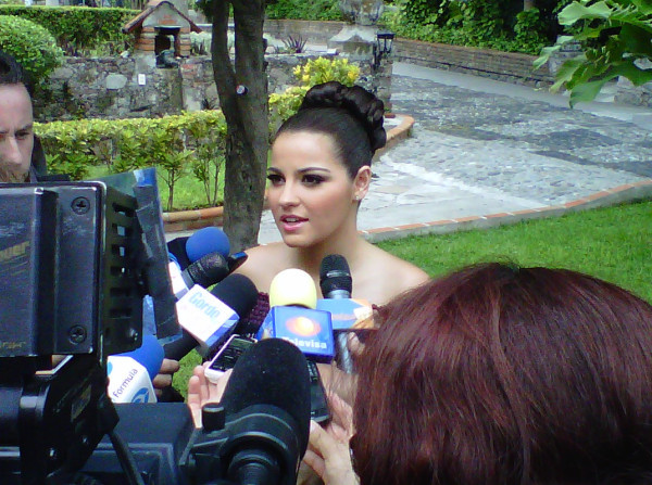 326572811 - 1-MAITE TE AMOOO-1