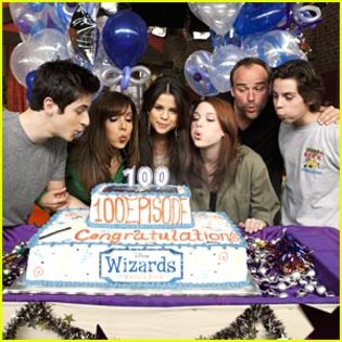 wizards-waverly-100-episodes