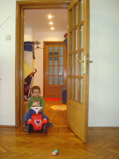 SA CUNOSC LUMEA:)