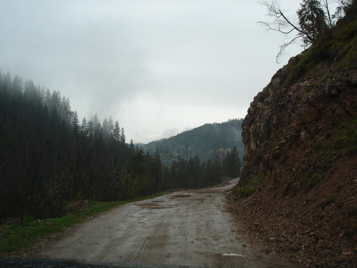 Drumul spre ghetar - Ghetarul de la Scarisoara