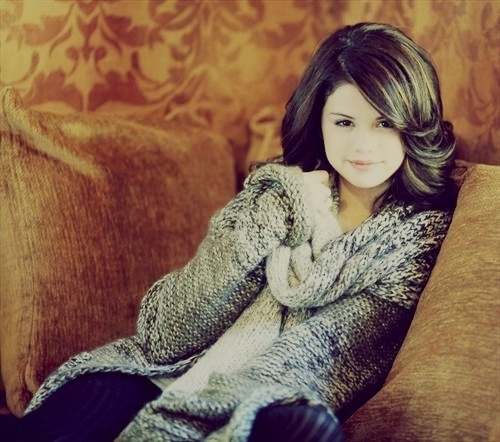 46520068_XJZJIPTDR - selena gomez