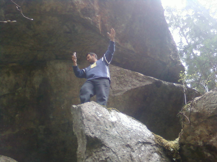 incearca sa faca o poza - lacul lesu