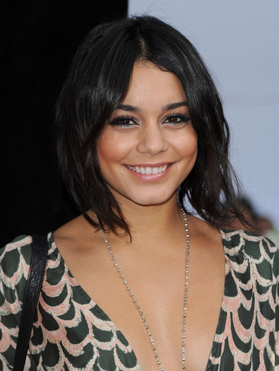 Vanessa Hudgens - VANESSA HUDGENS LA STARS AT THE CIRQUE DU SOLEIL