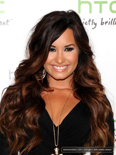 Demi Lovato - DEMI LOVATO LA HTC STATUS SOCIAL LAUNCH EVENT